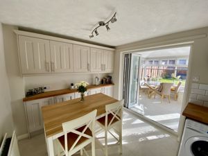 Dining Kitchen- click for photo gallery